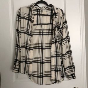 creamish/ black flannel